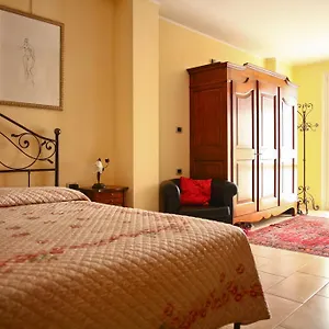  Bed & Breakfast Alla Rosa